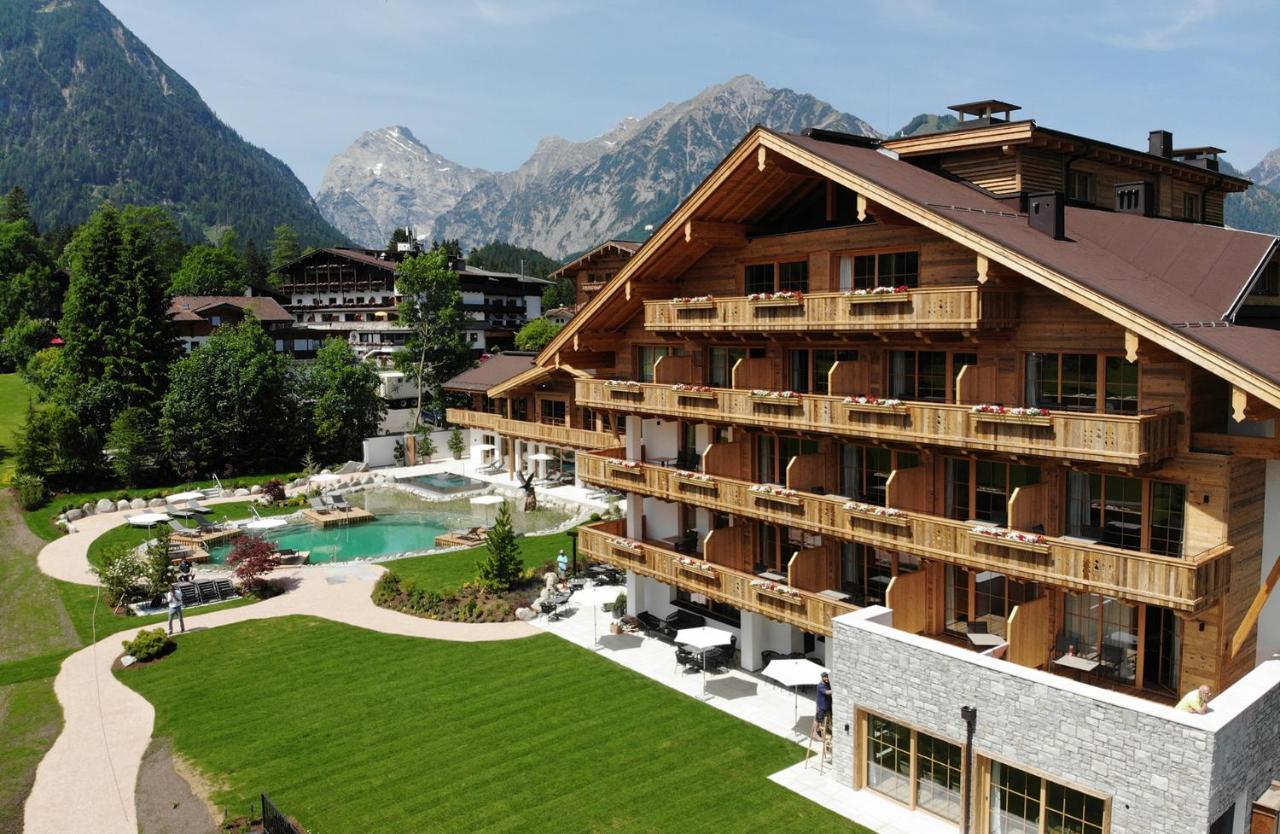 Nova Moments Boutique Hotel Пертизау Экстерьер фото