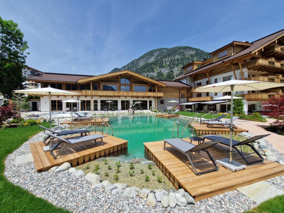 Nova Moments Boutique Hotel Пертизау Экстерьер фото